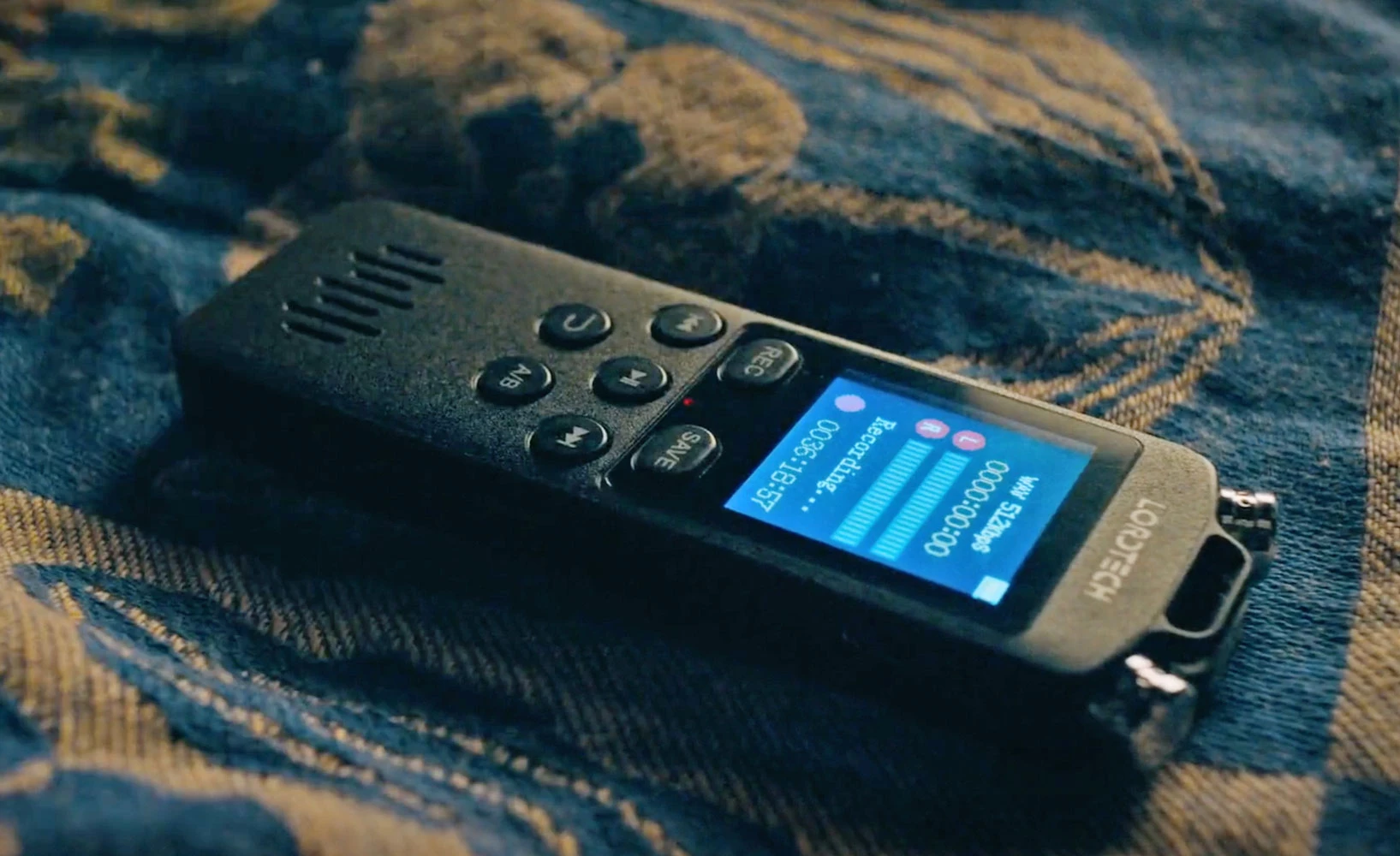 Dictaphone superman lordtech audio mystery