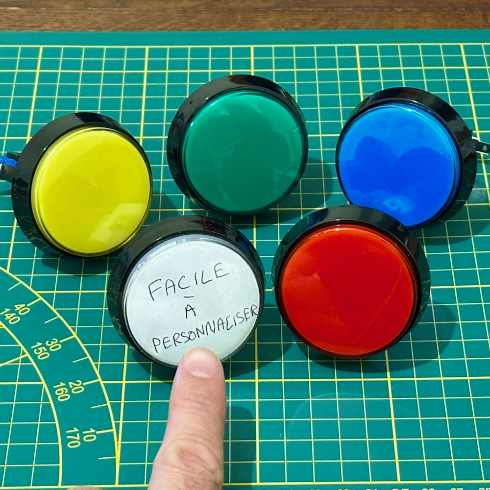 Boutons poussoirs de 22, 28 et 60 mm, en métal et en plastique, dans une dizaine de couleurs, photo 3
