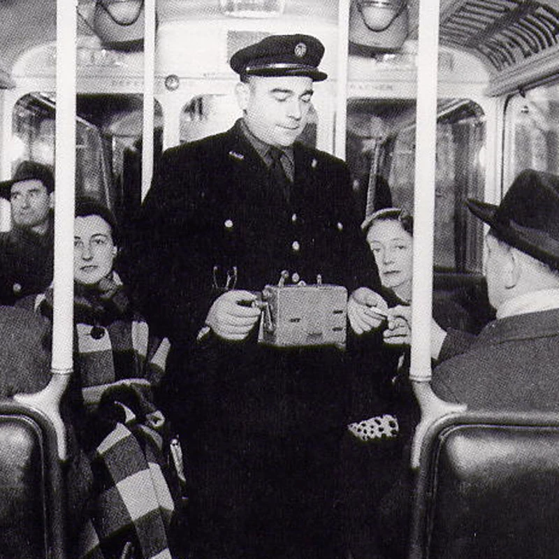 Hand-cranked ticket validator